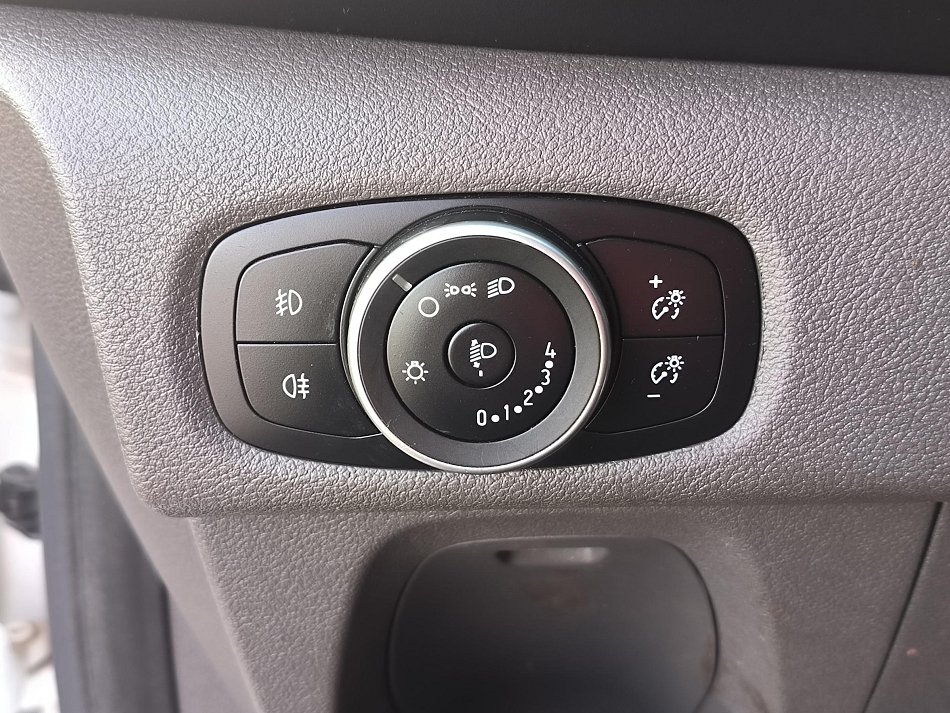 Ford Transit Custom 2.0TDCi Trend L2 9míst