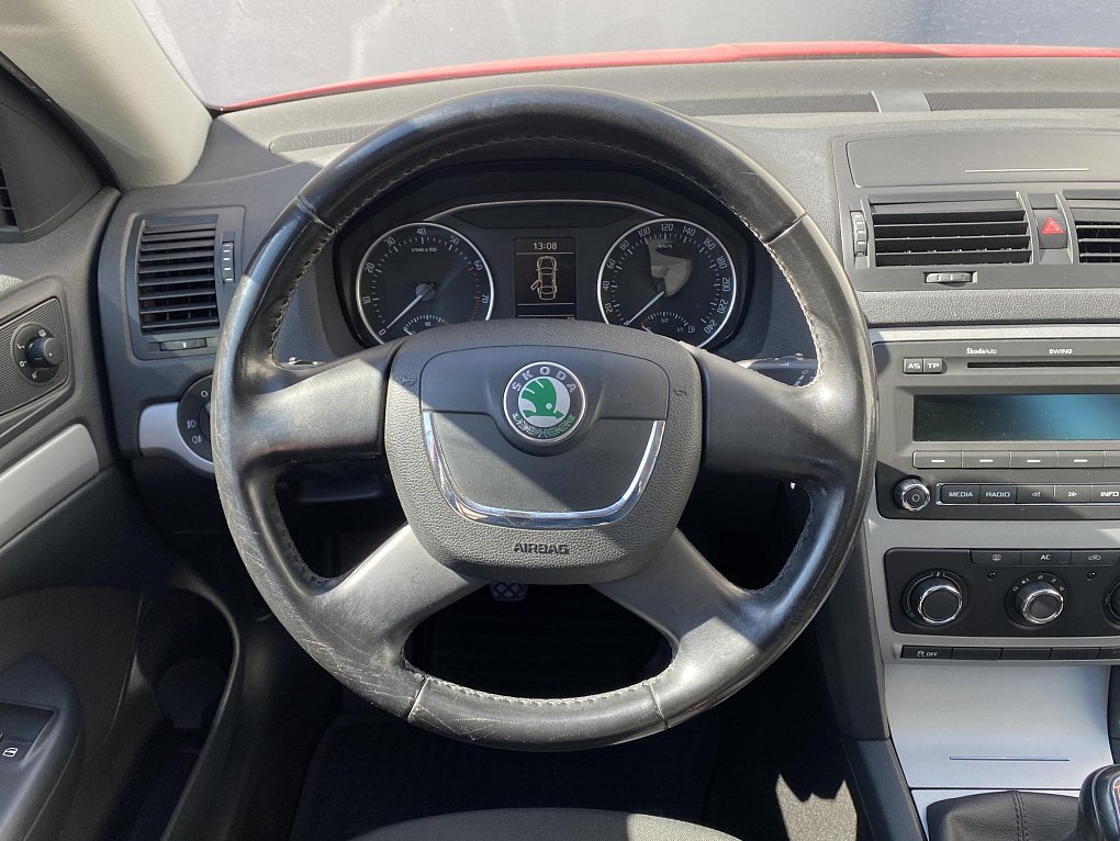 Škoda Octavia II 1.4 TSi Ambiente