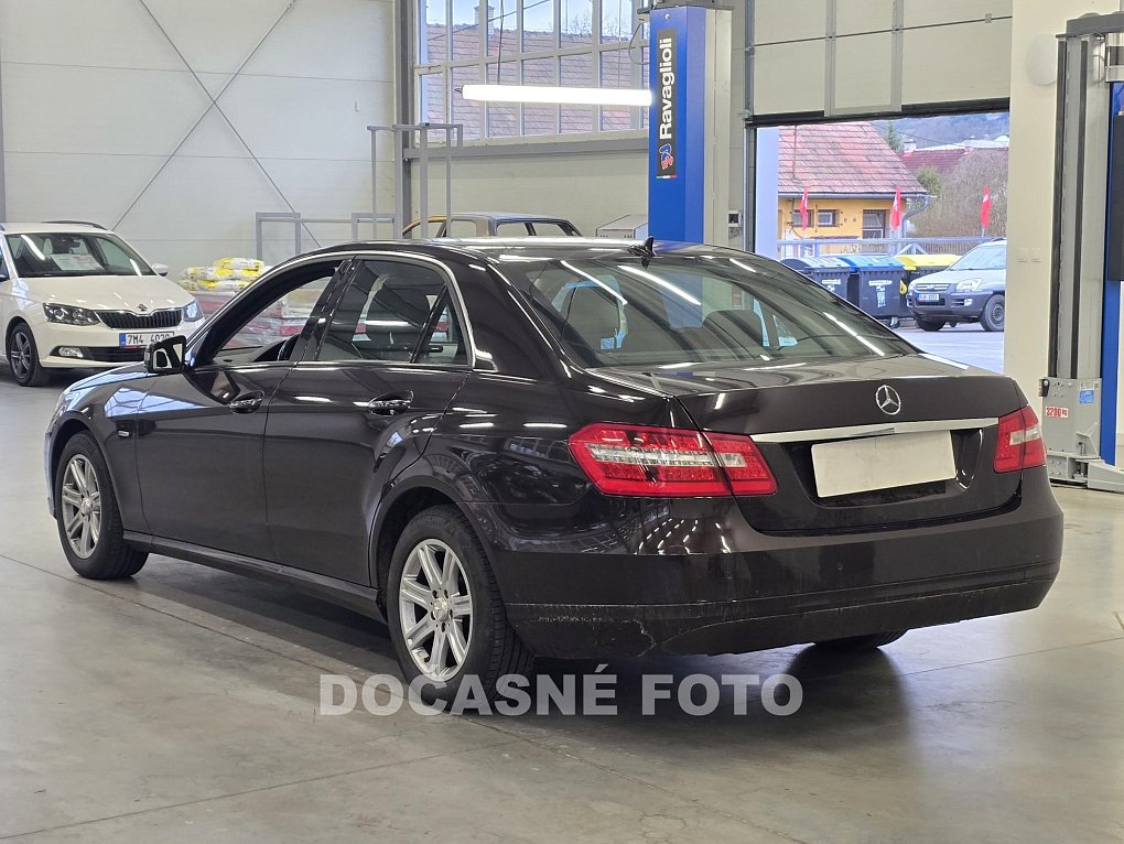 Mercedes-Benz Třída E 220 CDI 