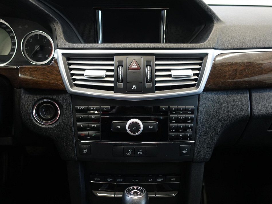 Mercedes-Benz Třída E 2.2 CDi  E 220