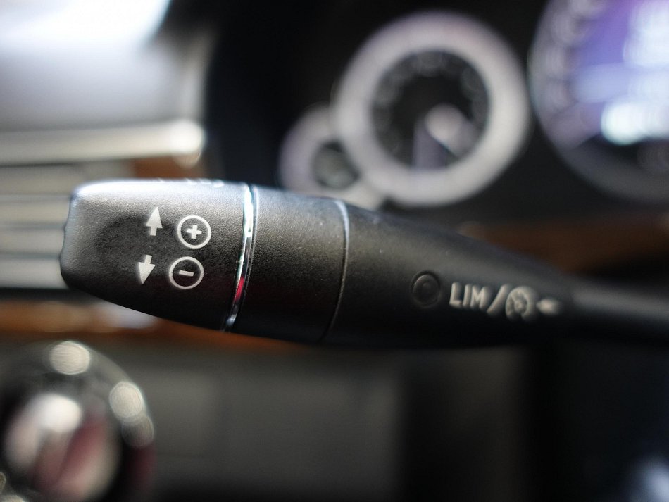 Mercedes-Benz Třída E 2.2 CDi  E 220