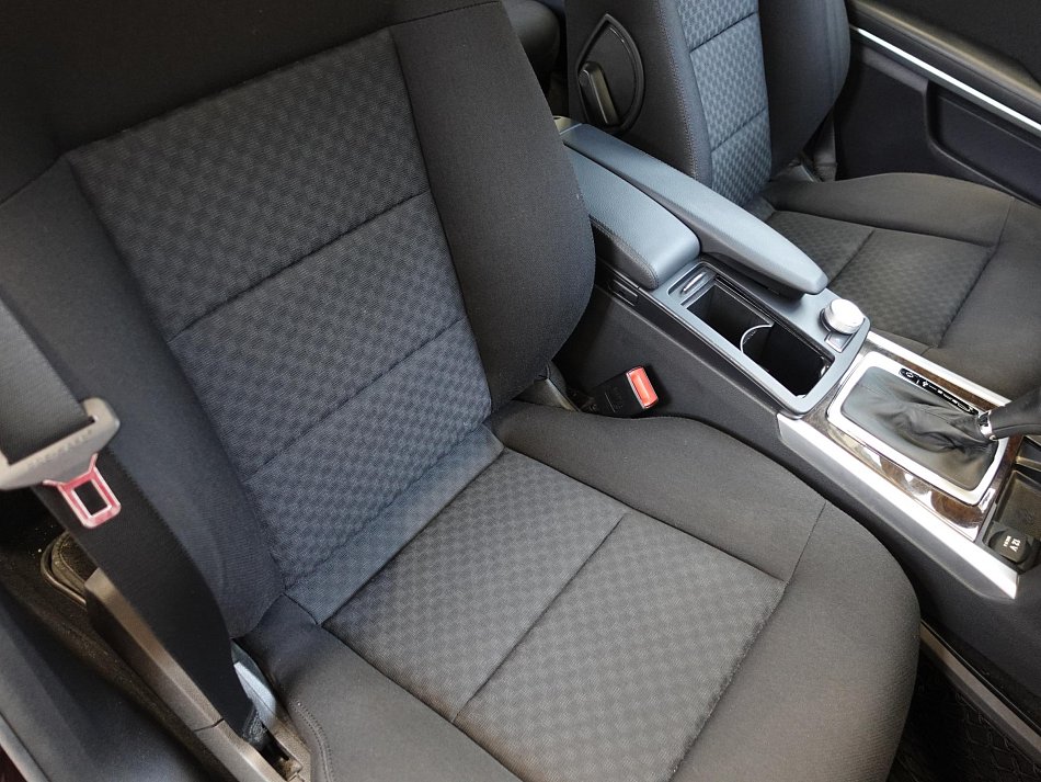 Mercedes-Benz Třída E 2.2 CDi  E 220