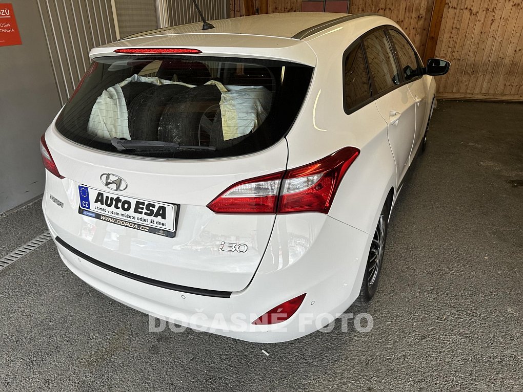 Hyundai I30 1.6i 