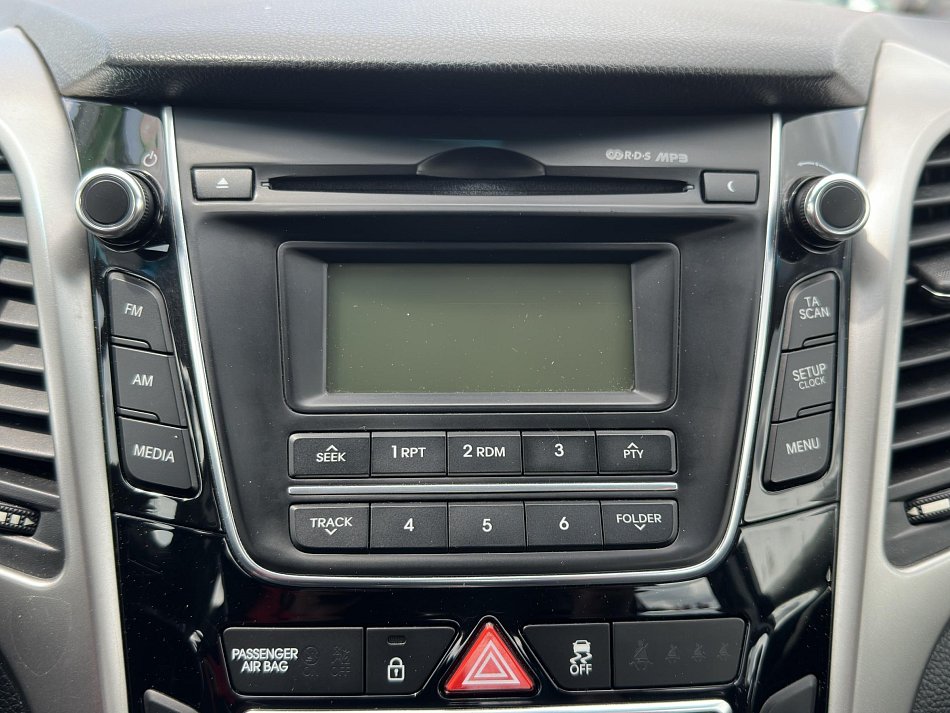 Hyundai I30 1.6i 