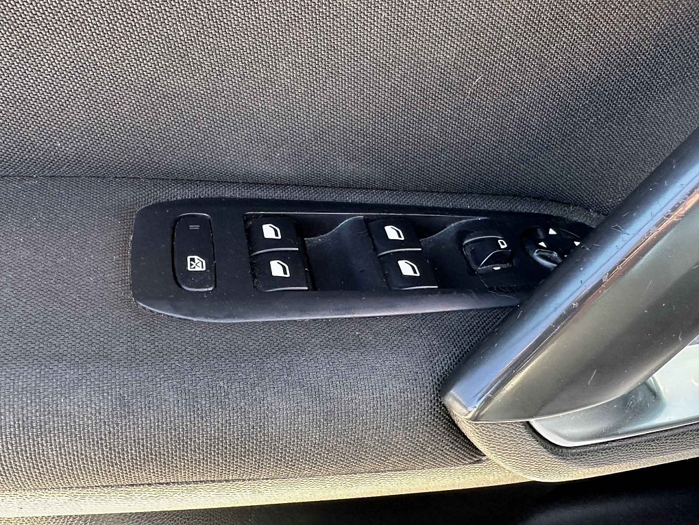 Peugeot 308 1.6 HDi 