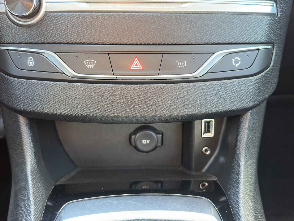 Peugeot 308 1.6 HDi 