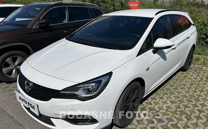 Opel Astra 1.5CDTi  Sports Tourer+