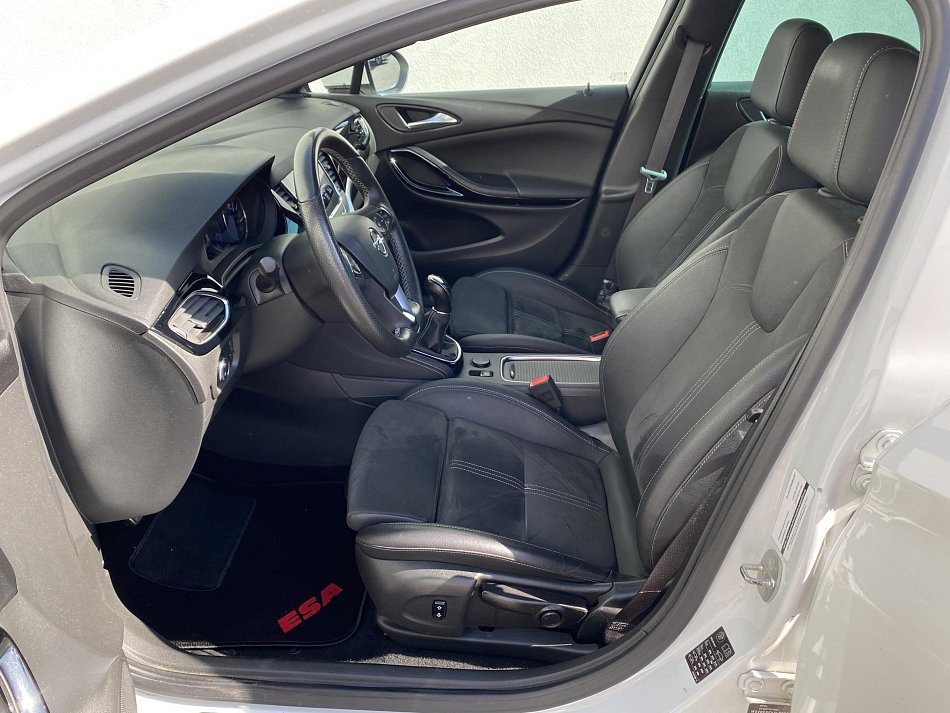 Opel Astra 1.5CDTi  Sports Tourer+