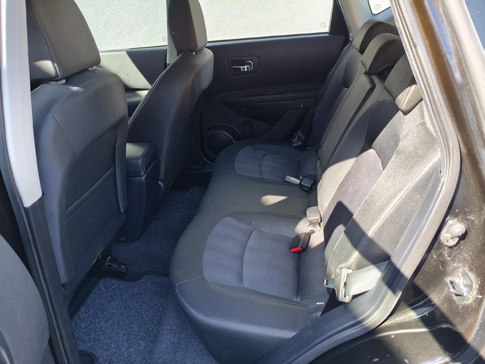 Nissan Qashqai 2.0 i Acenta 2WD
