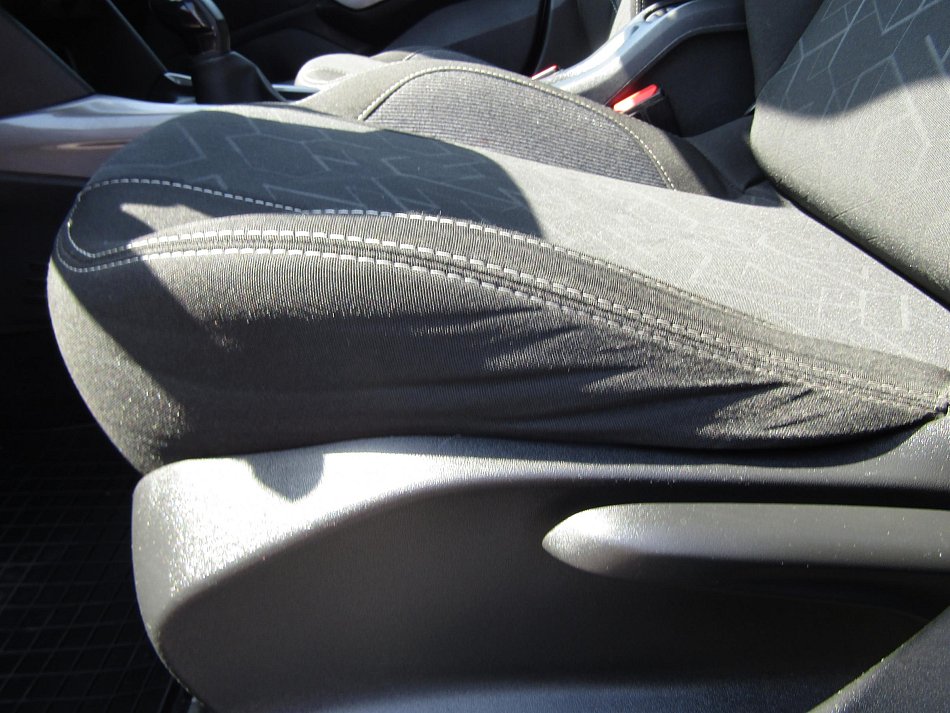 Peugeot 2008 1.2PT Active