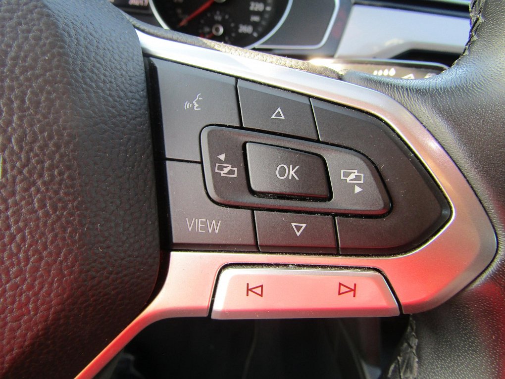 Volkswagen Passat 2.0TDi 