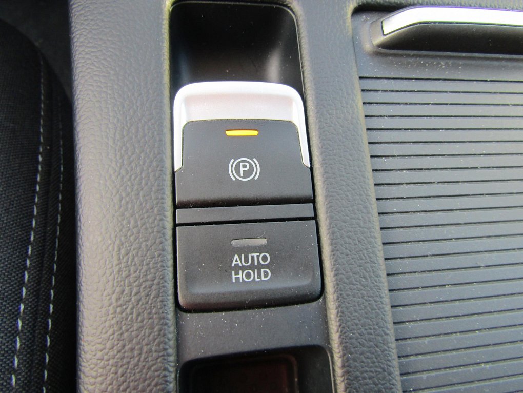 Volkswagen Passat 2.0TDi 