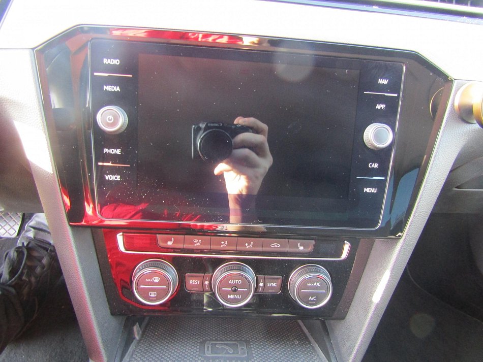 Volkswagen Passat 2.0TDi 