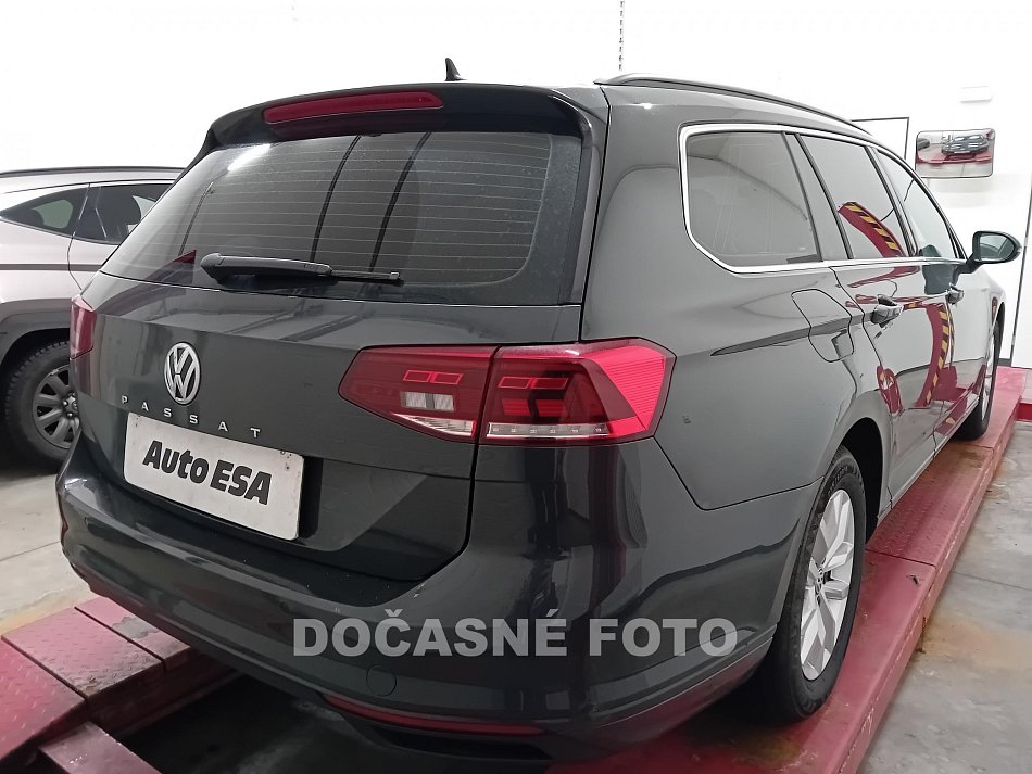 Volkswagen Passat 2.0TDi 