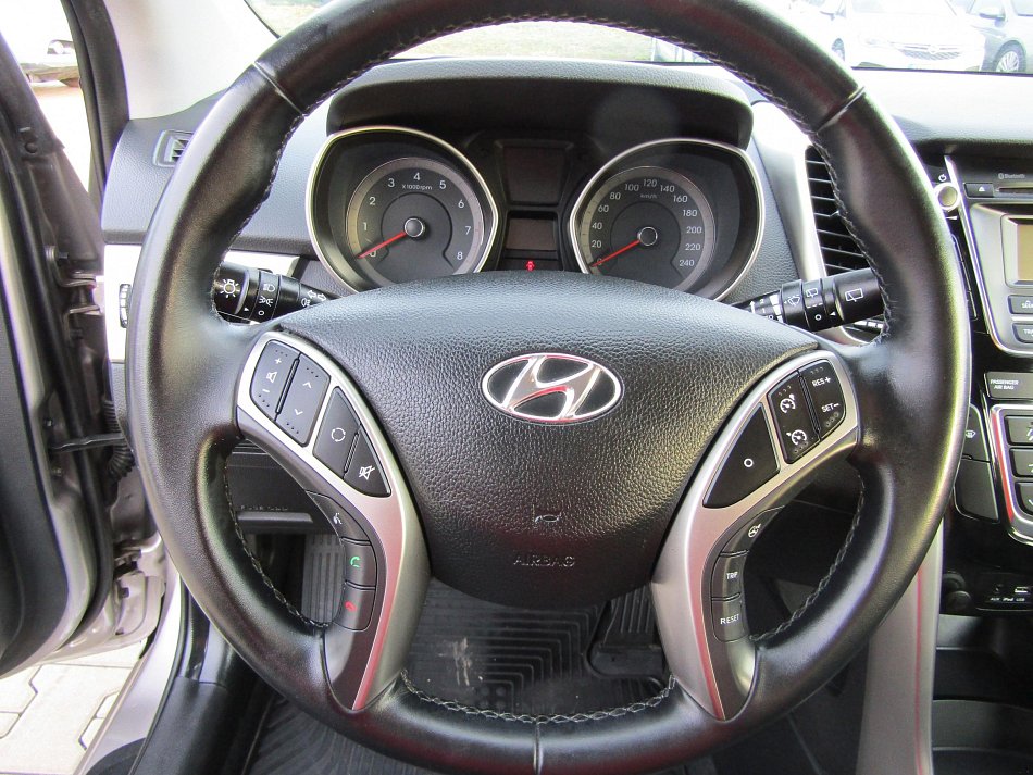 Hyundai I30 1.6 GDI 
