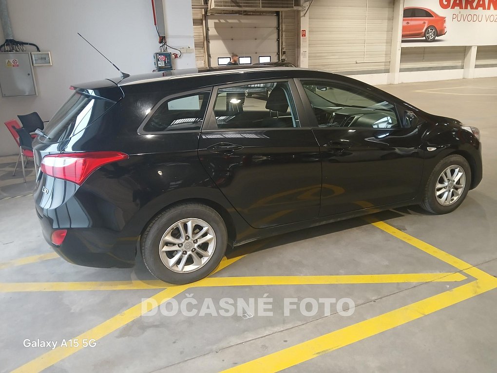 Hyundai I30 1.6i 