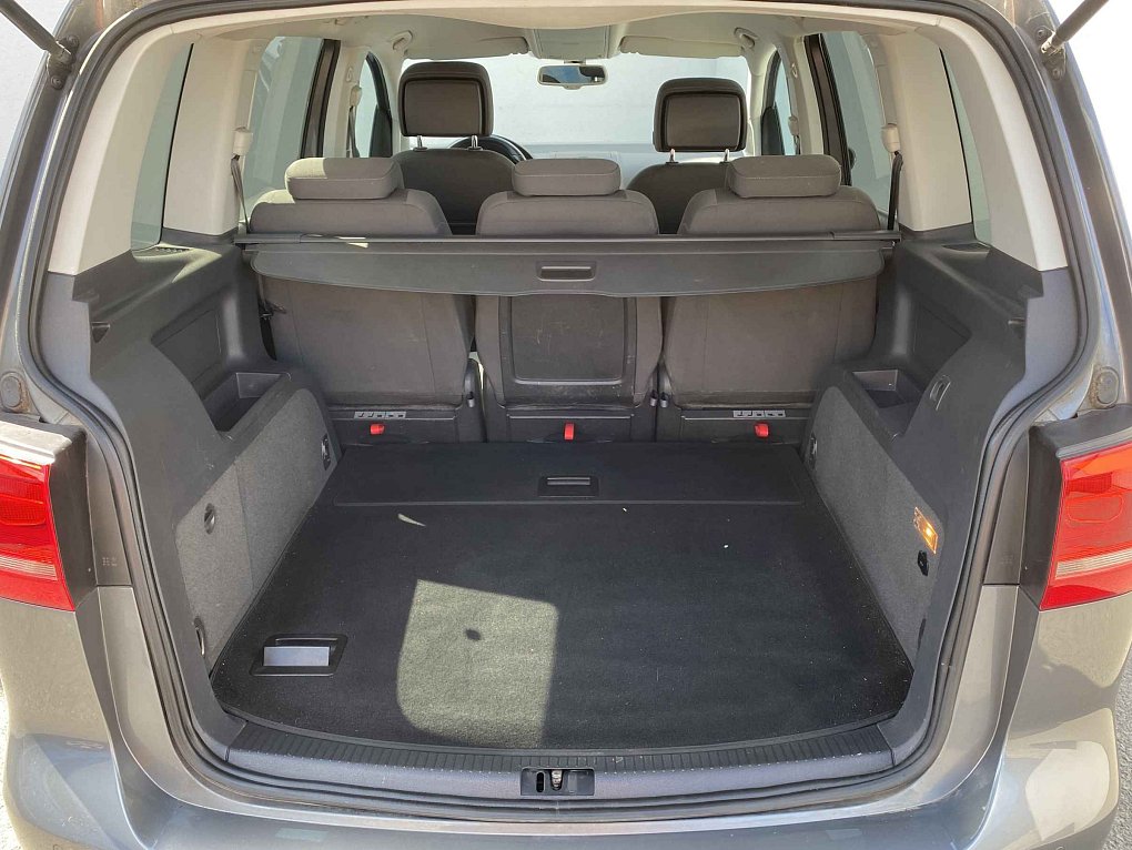 Volkswagen Touran 2.0 TDi Life