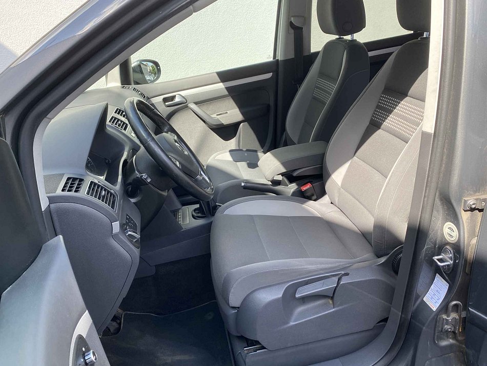 Volkswagen Touran 2.0 TDi Life