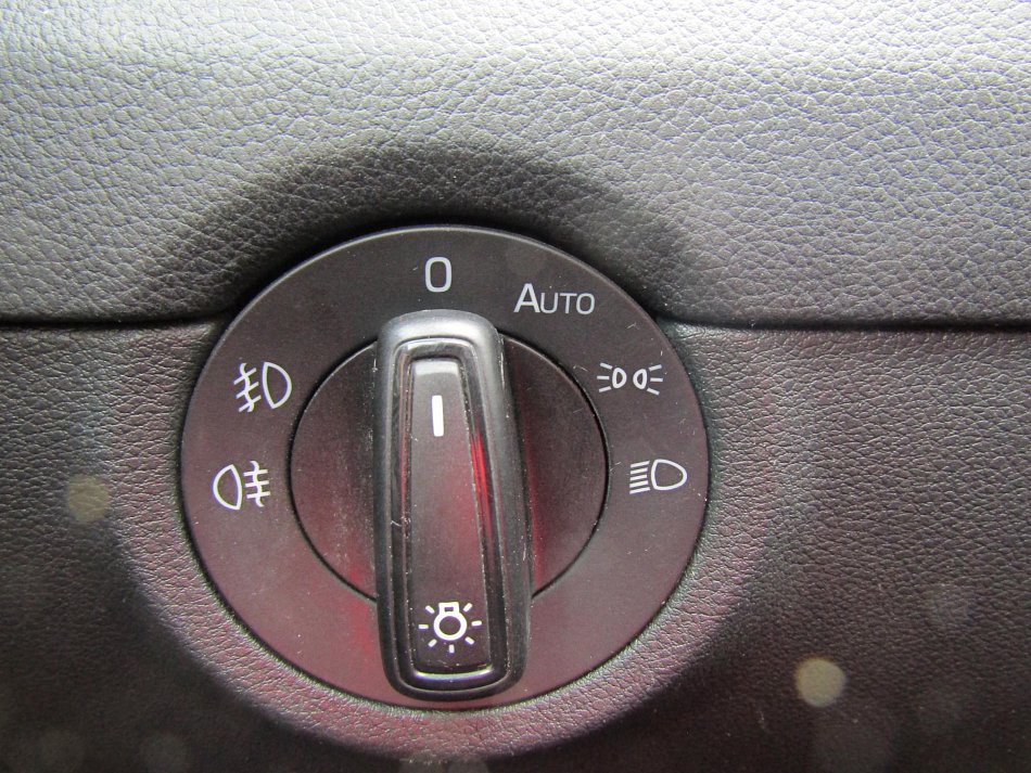 Škoda Octavia III 1.4 TSI Elegance