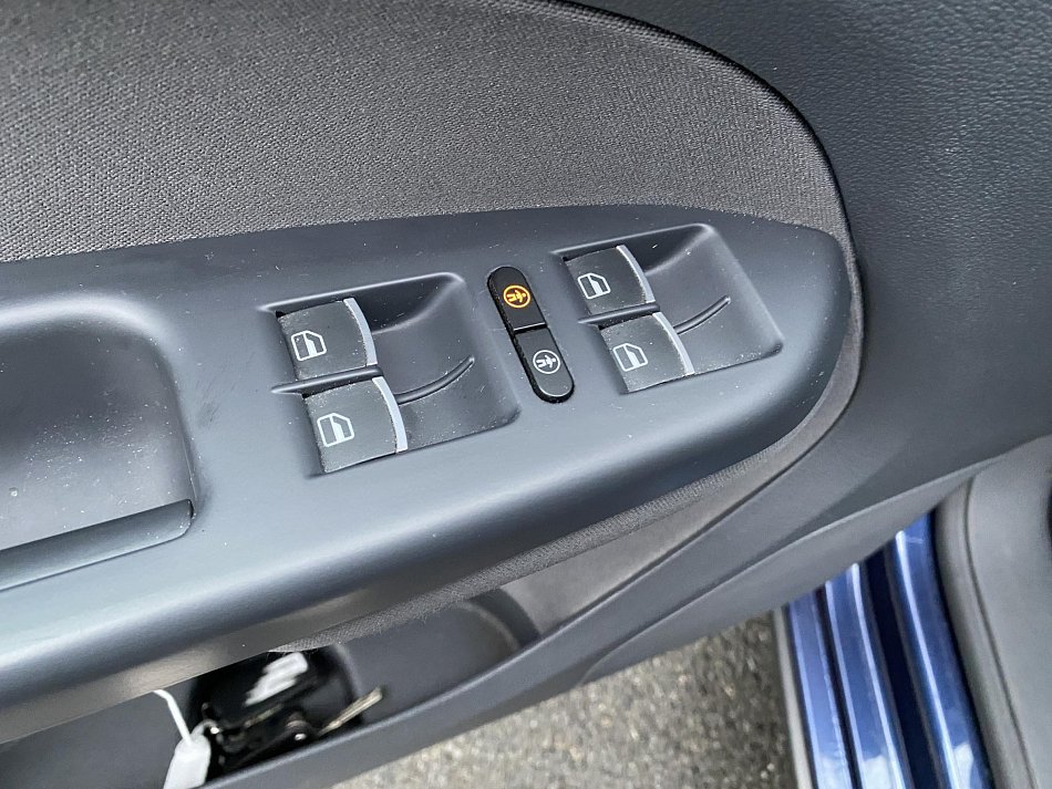 Volkswagen Touran 1.4 TSi CROSS