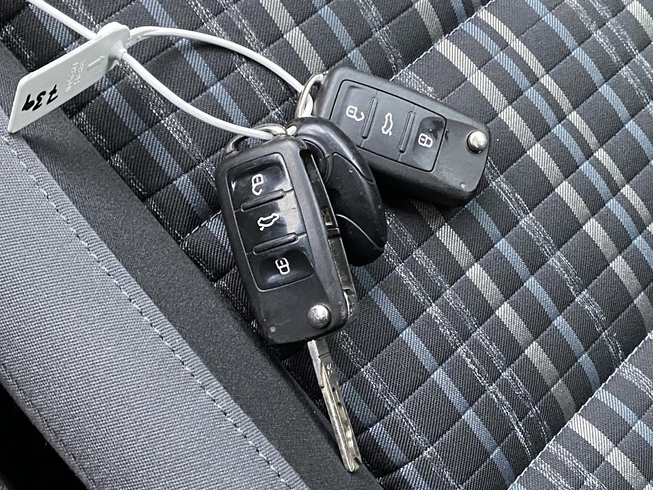 Volkswagen Touran 1.4 TSi CROSS