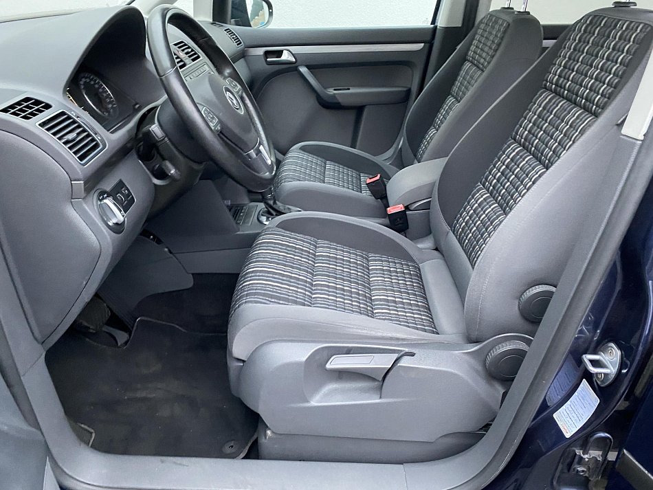 Volkswagen Touran 1.4 TSi CROSS