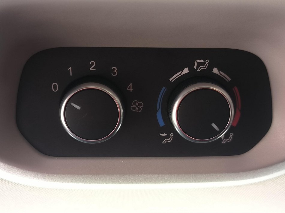 Ford Tourneo Custom 2.0TDCi Trend L2H1