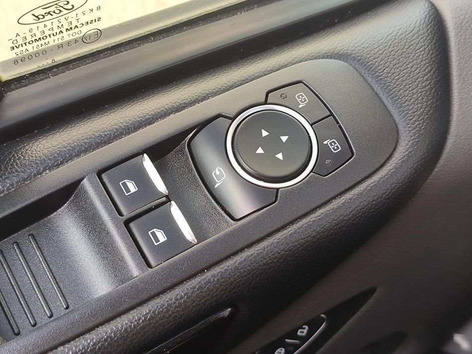 Ford Tourneo Custom 2.0TDCi Trend L2H1