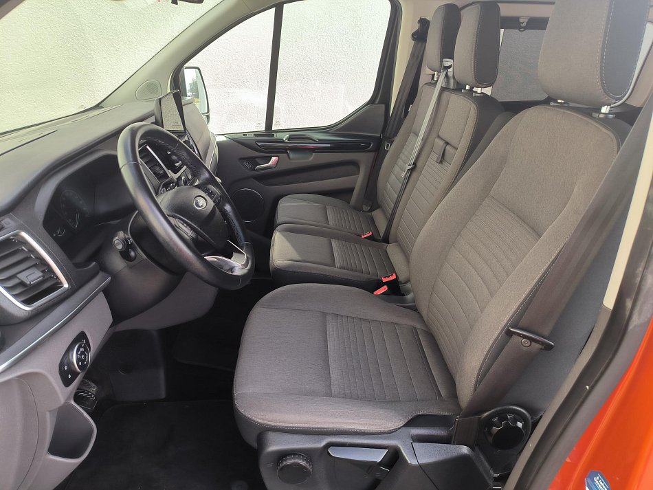 Ford Tourneo Custom 2.0TDCi Trend L2H1