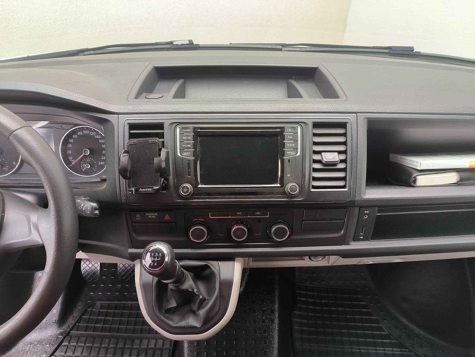 Volkswagen Transporter 2.0TDi  T6