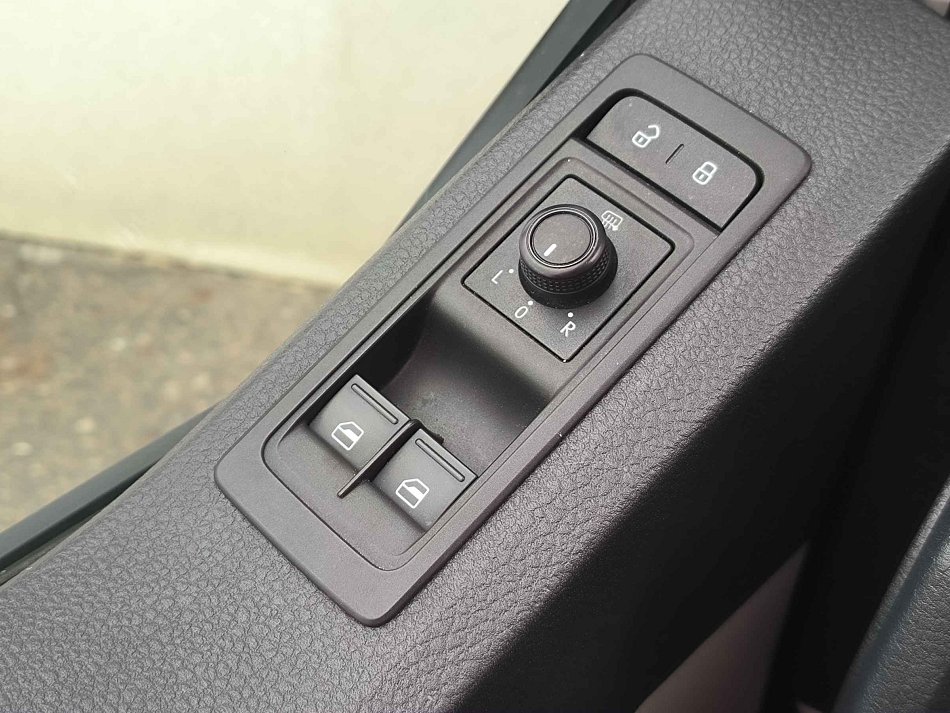 Volkswagen Transporter 2.0TDi  T6