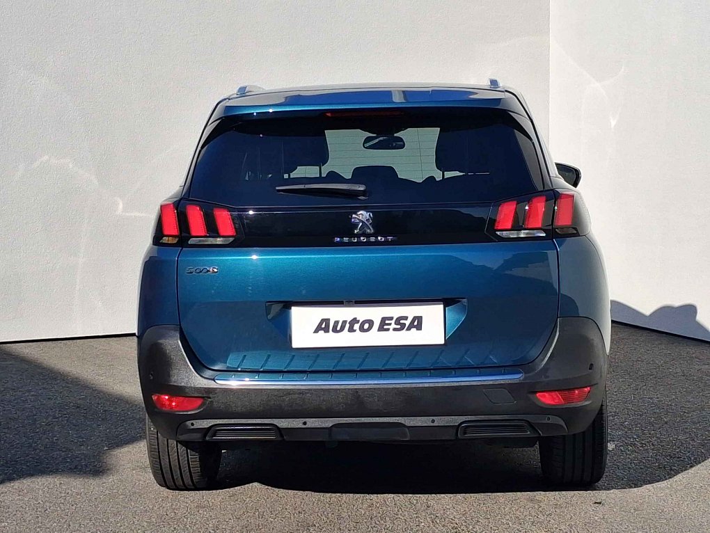 Peugeot 5008 1.2 PT Allure