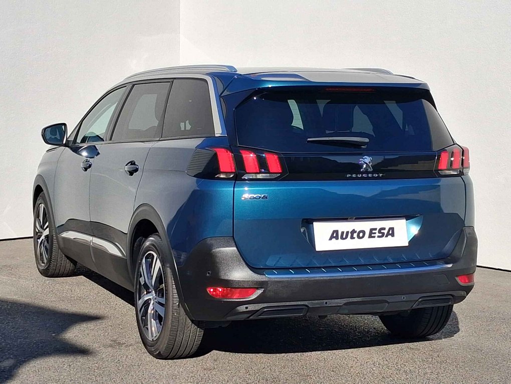 Peugeot 5008 1.2 PT Allure