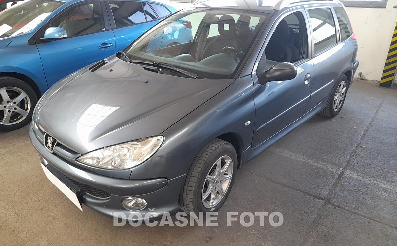 Peugeot 206 1.4i 