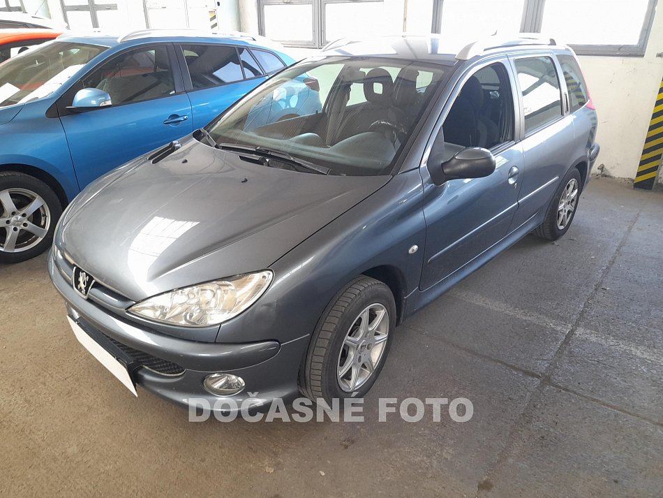 Peugeot 206 1.4i 