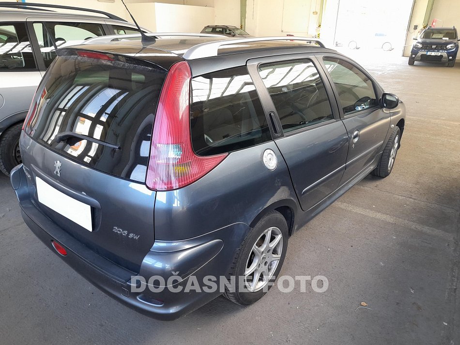 Peugeot 206 1.4i 