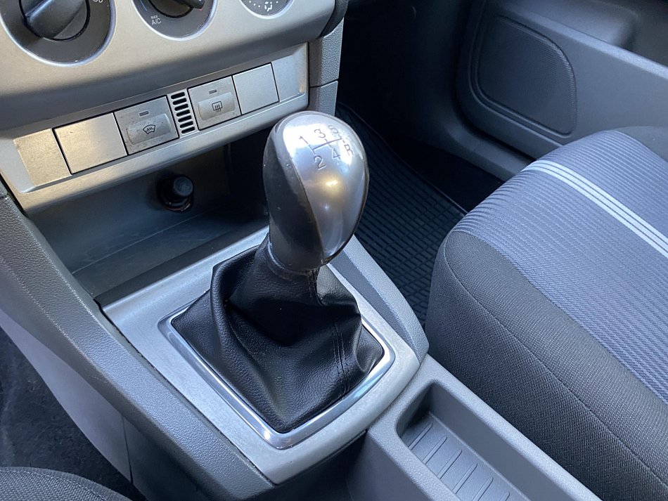 Ford Focus 1.6i 