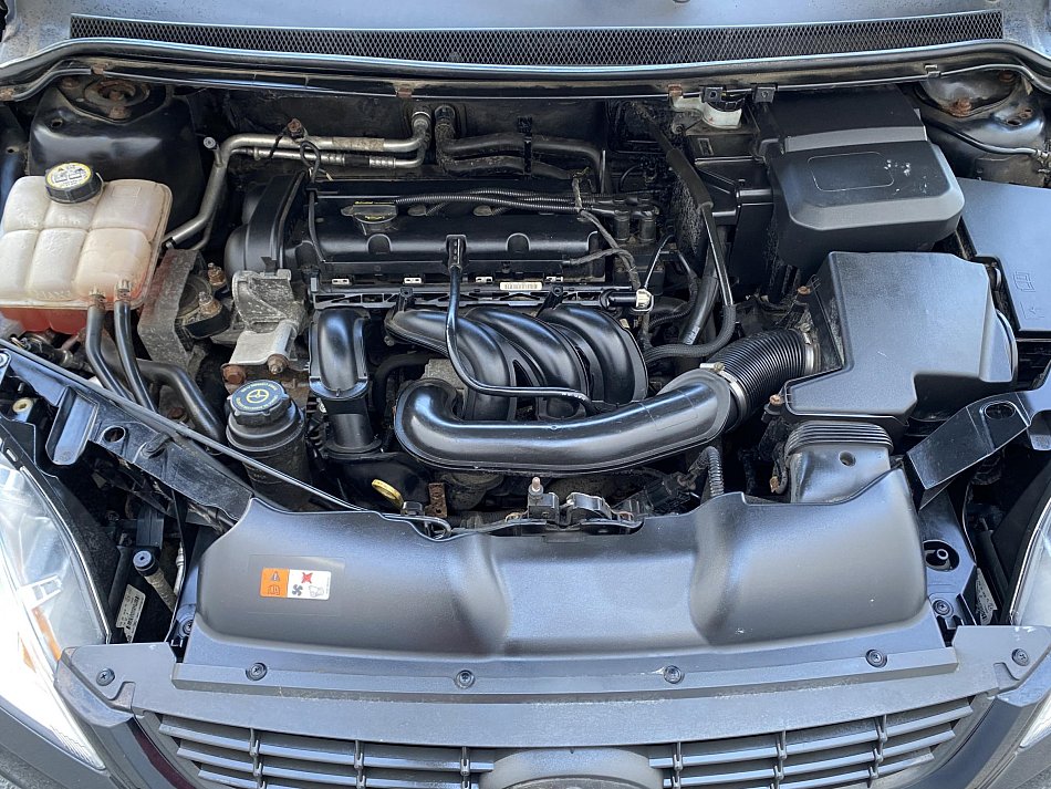 Ford Focus 1.6i 