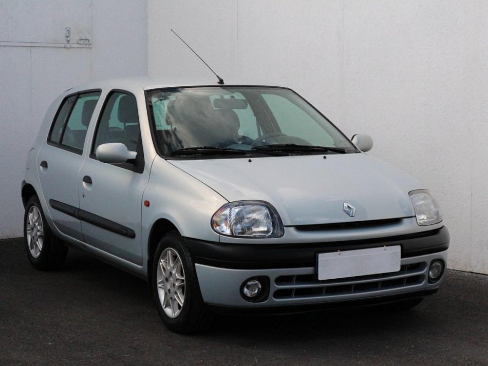 Renault Clio 1.2i 