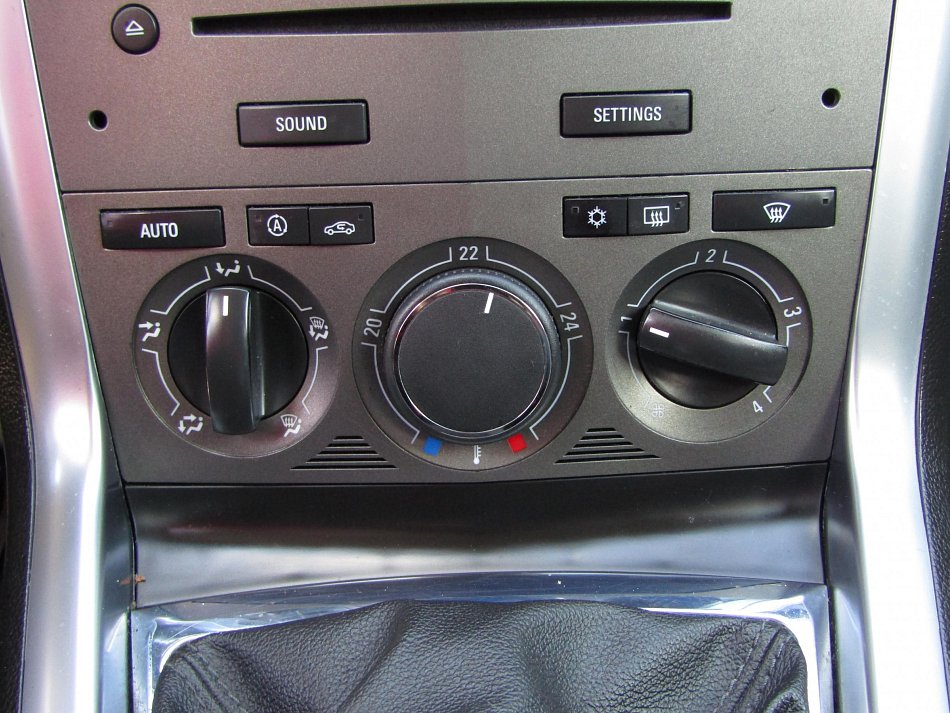 Opel Antara 2.2DTi  4x4