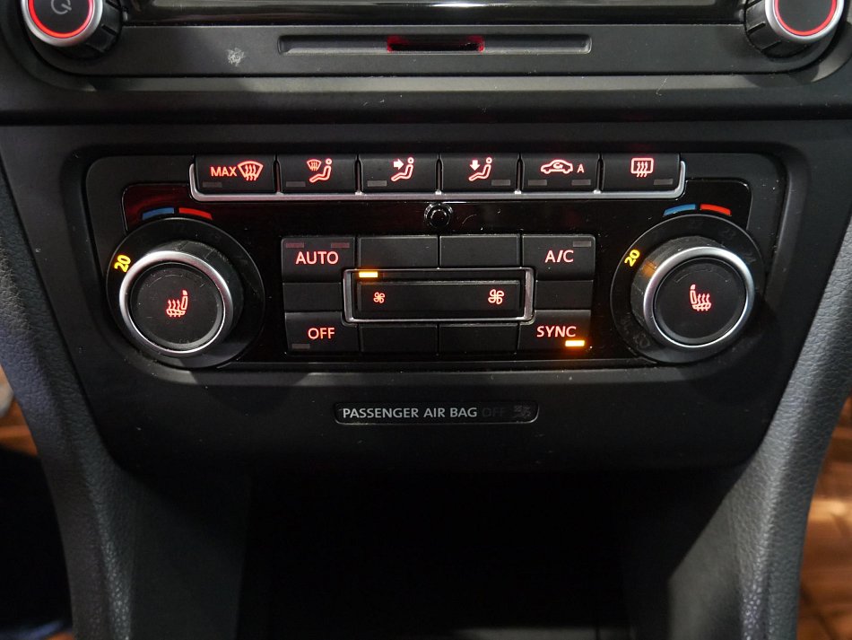 Volkswagen Golf 2.0TDi 