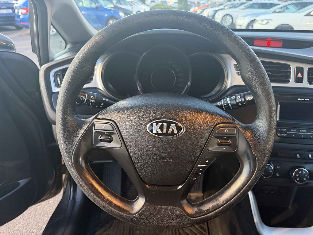 Kia Ceed 1.6 CRDi 