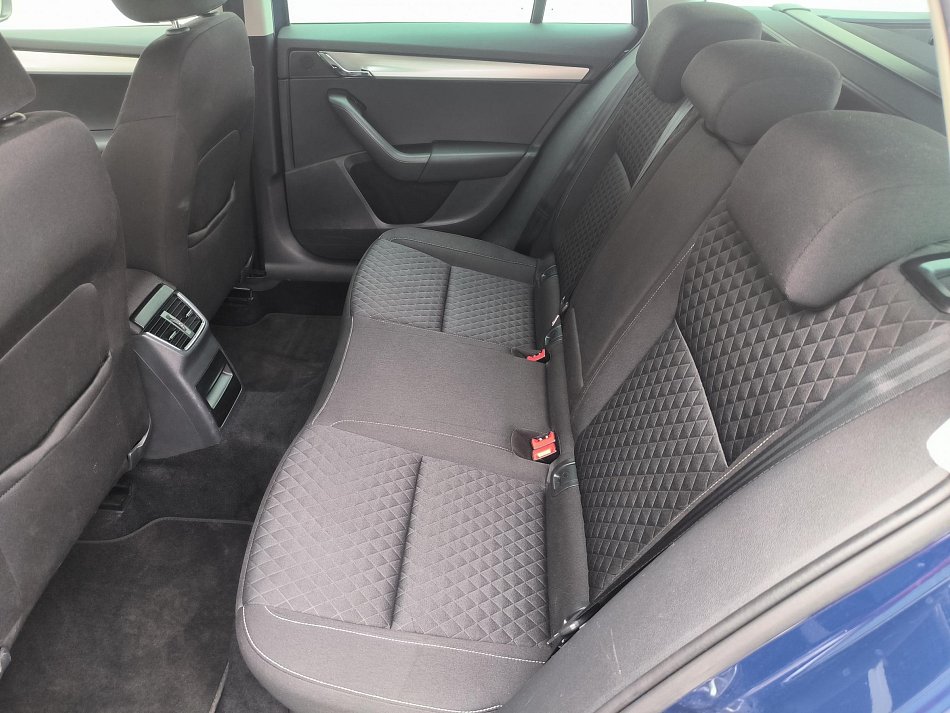 Škoda Octavia III 2.0TDi 