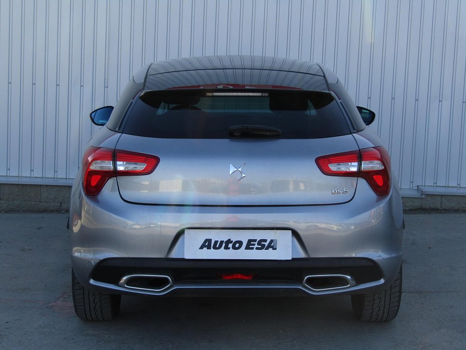 Citroën DS5 2.0 dCi 