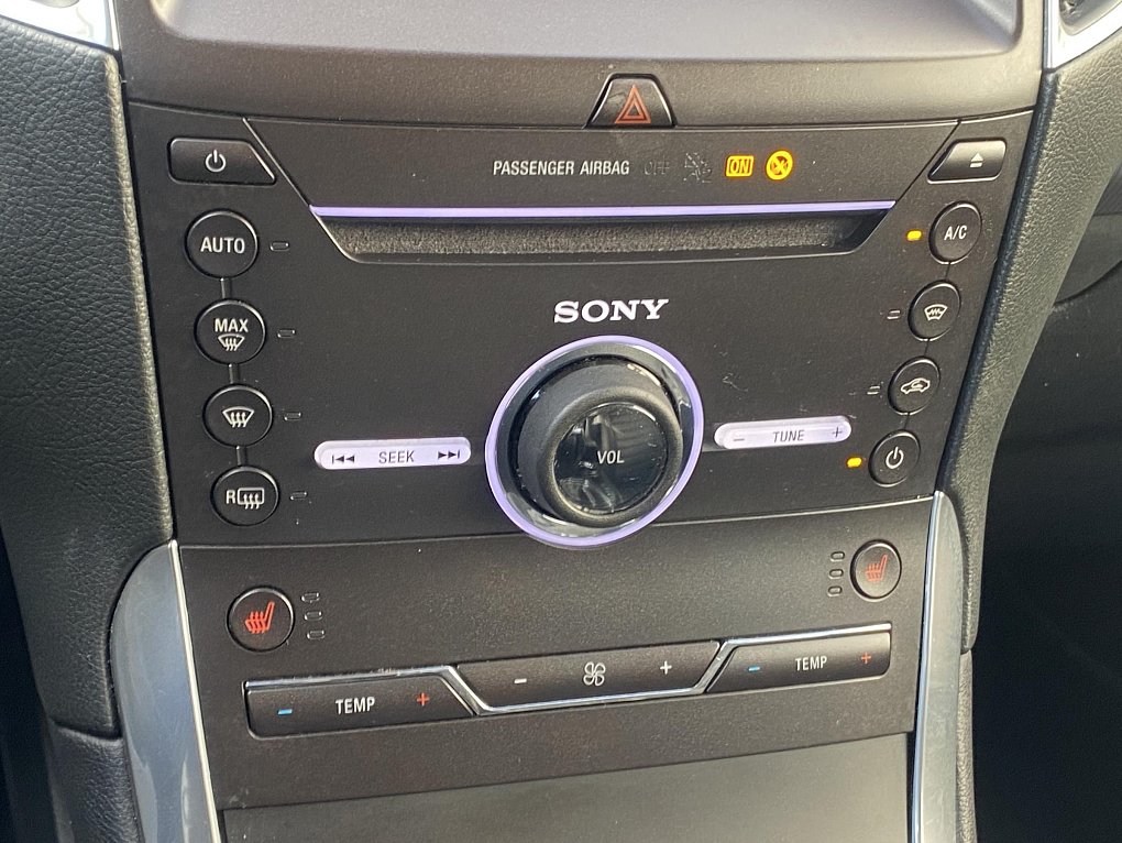 Ford Galaxy 2.0 TDCi Titanium 7míst