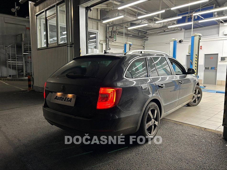Škoda Superb II 2.0 TDi  FL