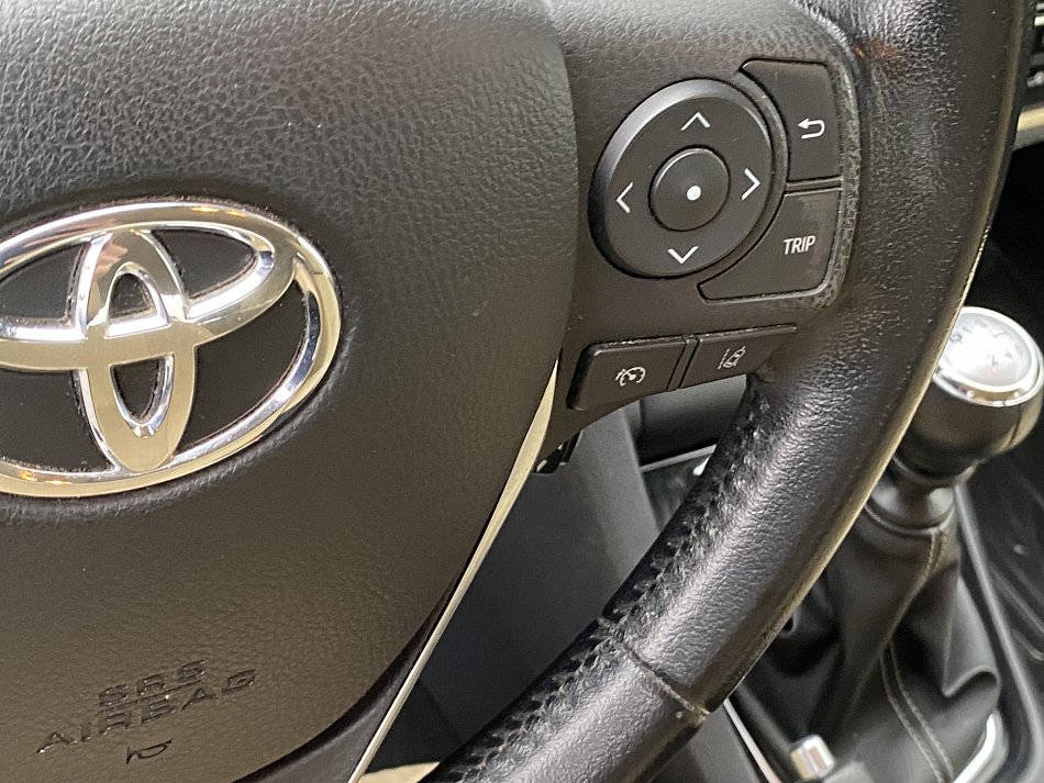 Toyota Corolla 1.6VVT-i 