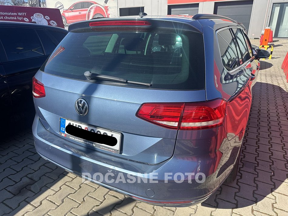 Volkswagen Passat 1.6 TDi 