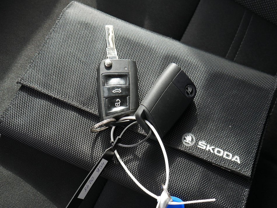 Škoda Octavia III 1.0 TSl Ambition Fresh