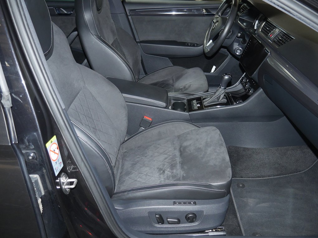 Škoda Superb III 2.0 TDi Ambition 4x4